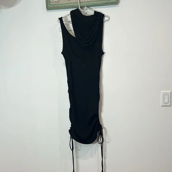 Darker Waves Fader Hooded curl out ribbed mini dress women’s size xxl plus black - Picture 8 of 8